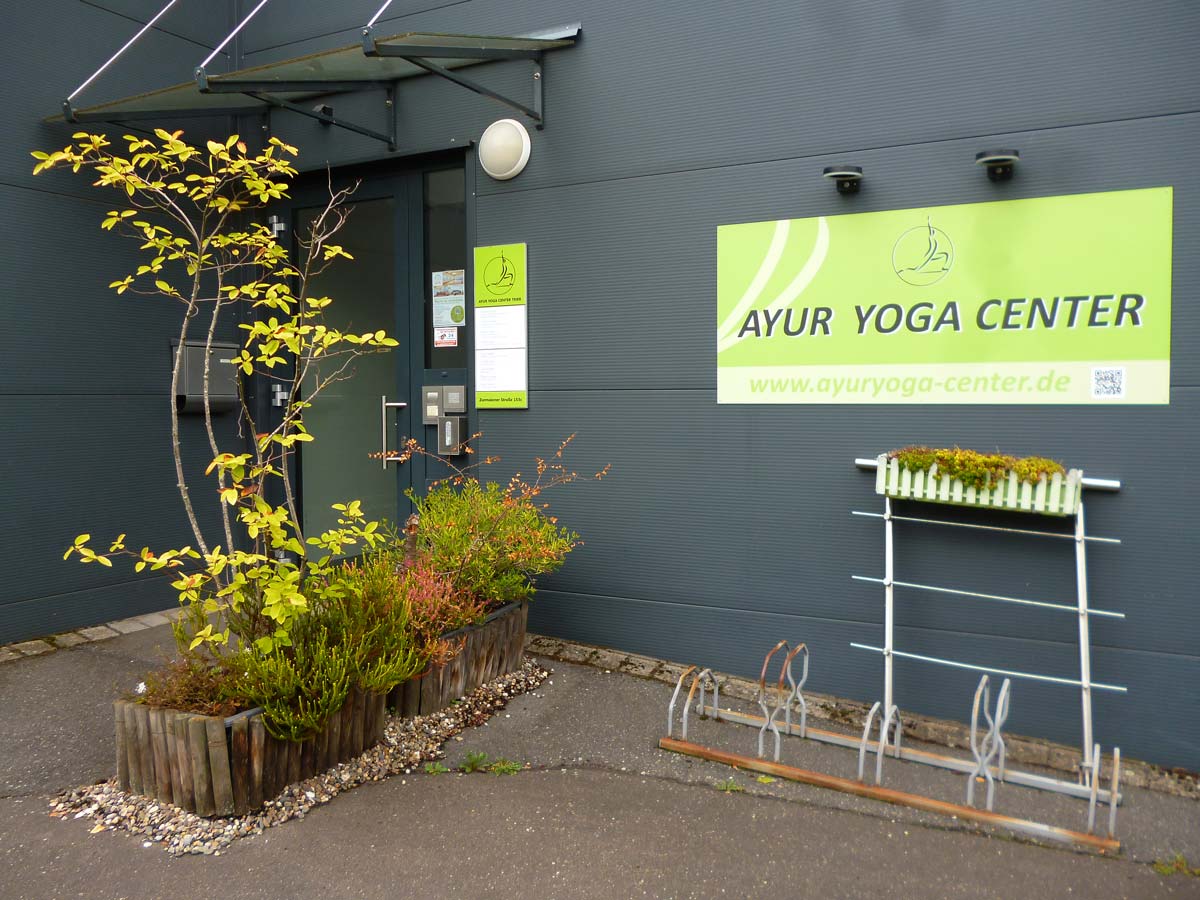 Eingang Ayur Yoga Center Trier